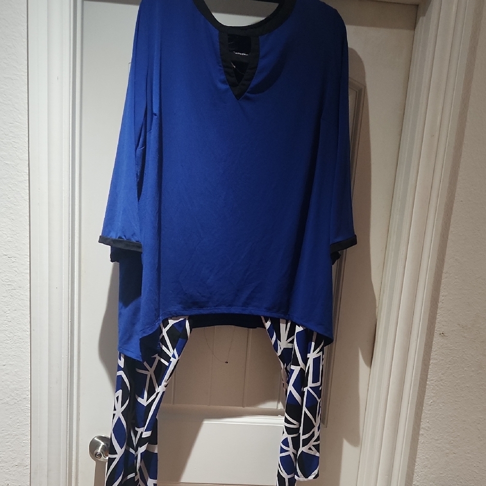 Blue and Black Geometric Tunic Top